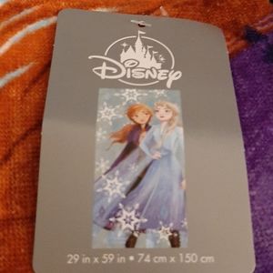 Disney Frozen with Elsa and Anna beach towel